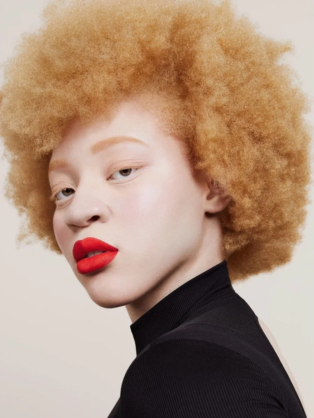 CTZN Cosmetics Matte Lipstick - 01 Code Red, AHMAR